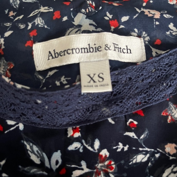 Abercrombie and Fitch High Neck Printed Ruffle Tank - Picture 2 of 2